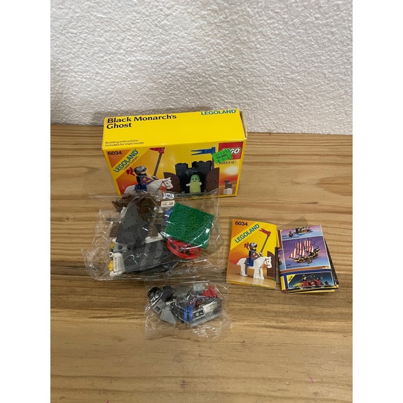LEGO 6034 Black Knights Black Monarch's Ghost - Picture 6 of 6